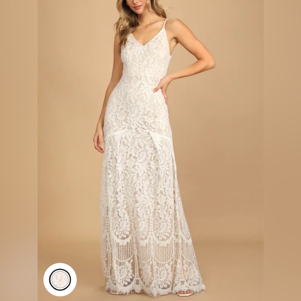 NWT Lulus Flynn Lace Dress